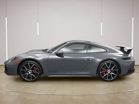 Certified 2026 Porsche 911 Carrera GTS RWD image 2