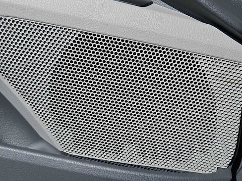 Used 2024 Toyota Camry SE FWD image 29