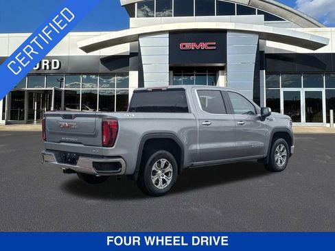 Used 2025 GMC Sierra 1500 SLT image 4