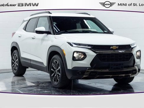 Used 2023 Chevrolet TrailBlazer ACTIV w/ Convenience Package image 1