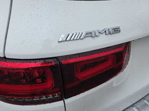 Used 2022 Mercedes-Benz GLB 35 AMG 4MATIC image 6