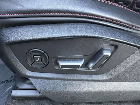 Used 2024 Audi RS Q8 AWD/4WD image 21