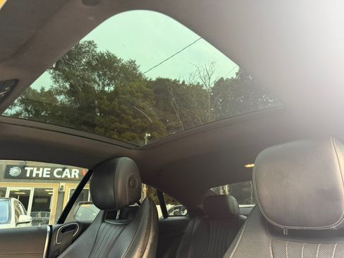 Used 2018 Mercedes-Benz E 400 4MATIC Coupe w/ Premium 2 Package image 18