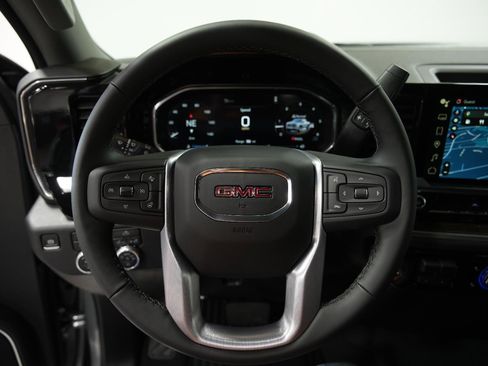 New 2026 GMC Sierra 1500 Elevation image 25