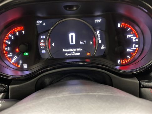 Used 2023 Dodge Durango R/T AWD/4WD image 5