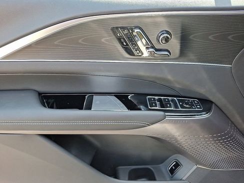 New 2025 Cadillac Lyriq Sport image 8