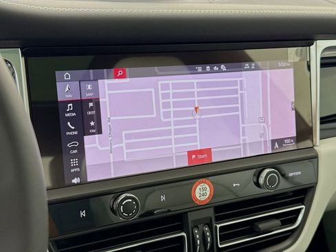 New 2026 Porsche Macan S image 21