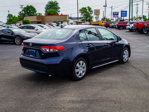 Used 2023 Toyota Corolla LE FWD image 7