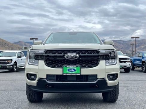 New 2025 Ford Ranger Lariat w/ Black Appearance Package image 6