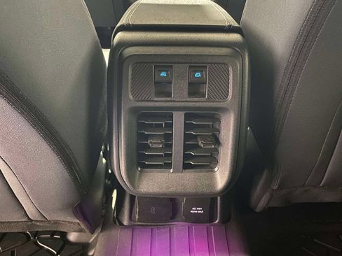 Used 2025 Ford Bronco Big Bend AWD/4WD image 12