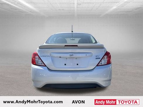Used 2017 Nissan Versa SV w/ SV Special Edition Package FWD image 7