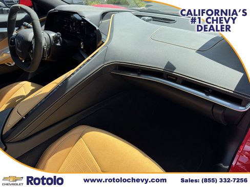 Used 2023 Chevrolet Corvette Stingray Preferred Cpe w/ Z51 Performance Package RWD image 7