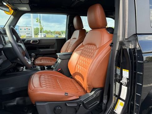 Used 2023 Ford Bronco 2-Door w/ Sasquatch Package AWD/4WD image 16