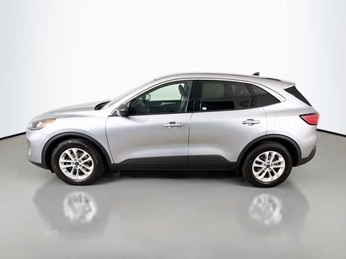 Used 2022 Ford Escape SE FWD image 4