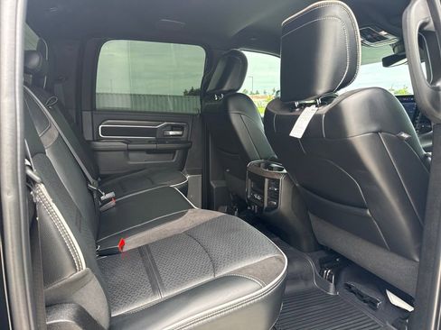 Used 2025 RAM 3500 Laramie AWD/4WD image 10