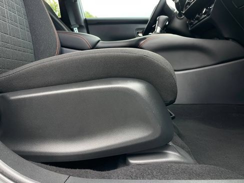 Certified 2026 Honda HR-V Sport image 30