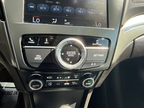 Used 2019 Acura ILX FWD image 17