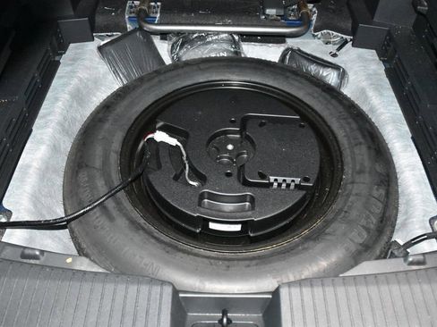 Certified 2023 Nissan Rogue SV image 26