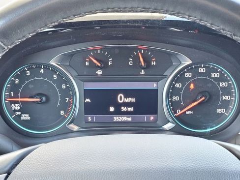 Used 2023 Chevrolet Traverse LT FWD image 19