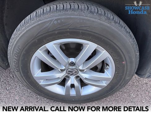 Used 2016 Volkswagen Tiguan S FWD image 7