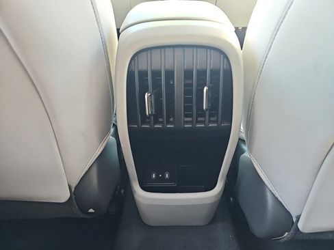 Certified 2024 Hyundai Kona SEL AWD/4WD image 30