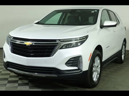 Used 2024 Chevrolet Equinox LT AWD/4WD image 49