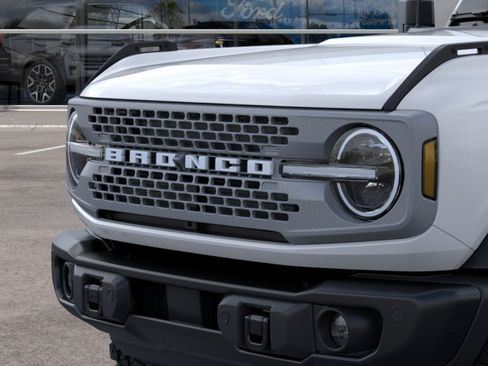 New 2026 Ford Bronco Badlands AWD/4WD image 51