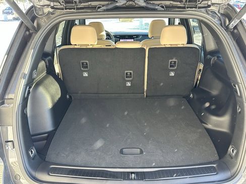 New 2025 Jeep Grand Cherokee Limited image 13