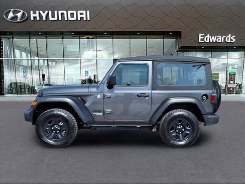 Used 2021 Jeep Wrangler Sport image 3
