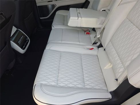 New 2026 Lincoln Nautilus Black Label AWD/4WD image 12