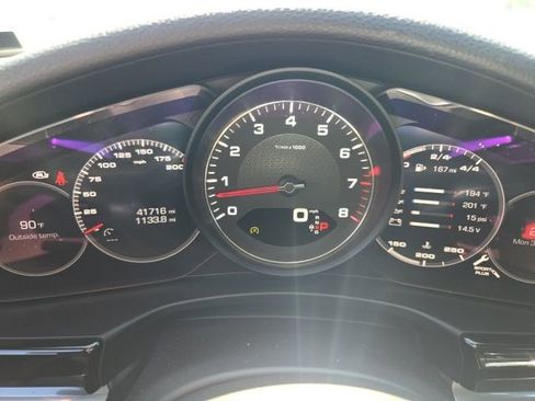 Used 2020 Porsche Panamera 4S image 14