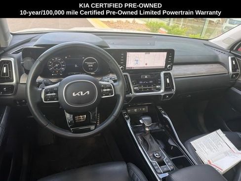 Certified 2023 Kia Sorento SX Prestige AWD/4WD image 17