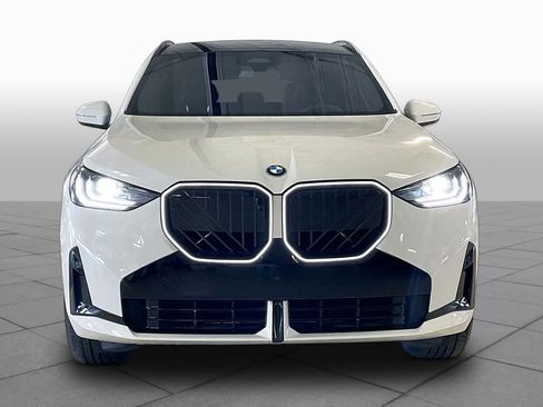 Used 2026 BMW X3 xDrive30i w/ Premium Package AWD/4WD image 3