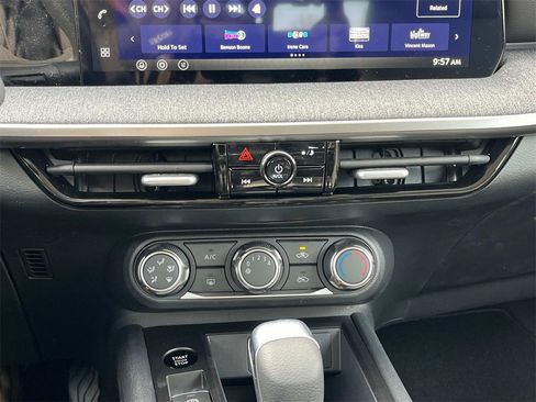 New 2026 Nissan Kicks S image 27