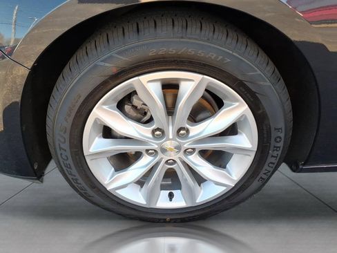 Used 2023 Chevrolet Malibu LT image 9