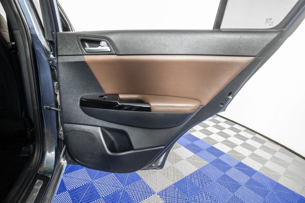 Used 2017 Kia Sportage SX AWD/4WD image 13