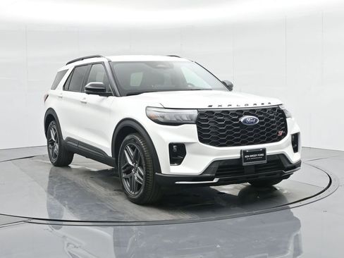 New 2025 Ford Explorer ST w/ Sun And Sound Package image 57