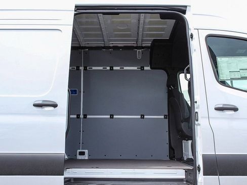 Used 2024 Mercedes-Benz Sprinter 144 Cargo image 20
