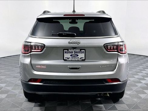 Used 2019 Jeep Compass Limited FWD image 4