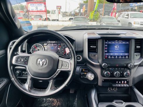 Used 2021 RAM 1500 Laramie w/ Sport Appearance Package AWD/4WD image 21