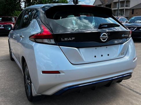Used 2019 Nissan Leaf SV Plus w/ SV Plus Technology Package FWD image 9
