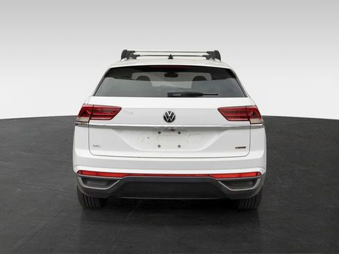 Used 2020 Volkswagen Atlas Cross Sport SEL image 8