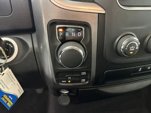 Used 2024 RAM 1500 Classic SLT image 20