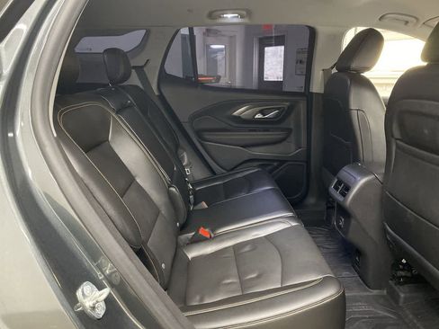 Used 2020 GMC Terrain SLT w/ Preferred Package image 18