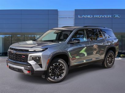 Used 2025 Chevrolet Traverse Z71