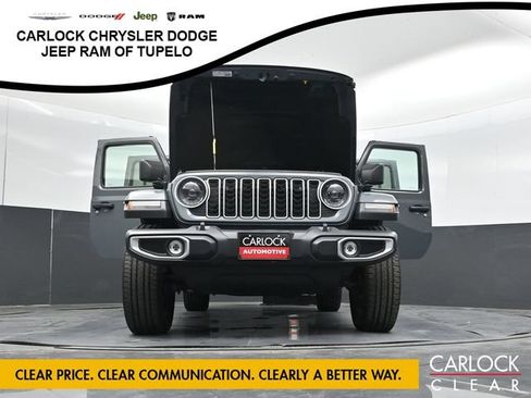 Used 2025 Jeep Wrangler Unlimited Sahara AWD/4WD image 53