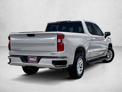 Used 2026 Chevrolet Silverado 1500 RST RWD image 2