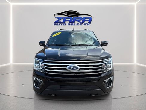 Used 2020 Ford Expedition Max XLT w/ Equipment Group 202A AWD/4WD image 2