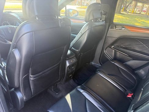 Used 2018 Lincoln MKC Reserve image 15