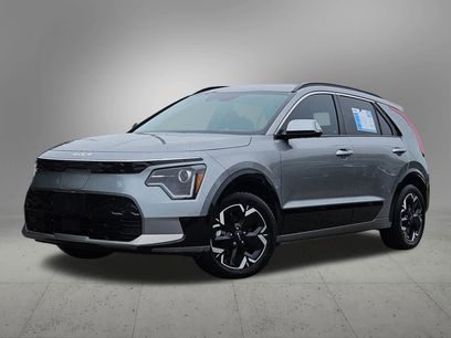 Used 2023 Kia Niro Wind w/ Wind Preserve Package
